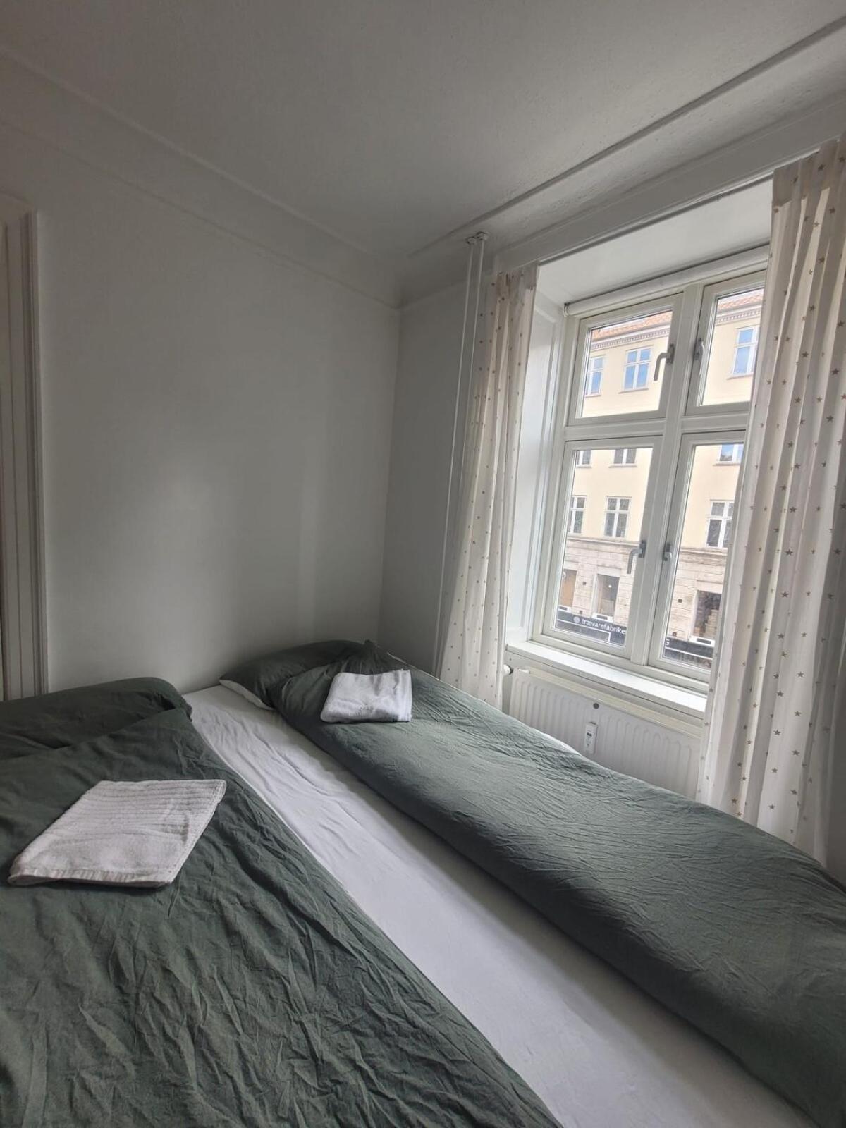 Spacious Cph With Renovated Bath Appartamento Copenaghen